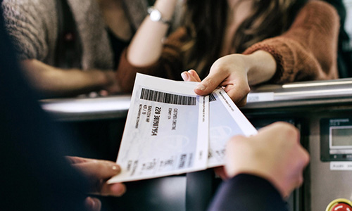 بلیت و بن تخفیف